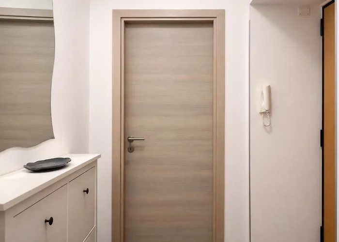 Apartment Stylish Escape Near Colosseum & Metro